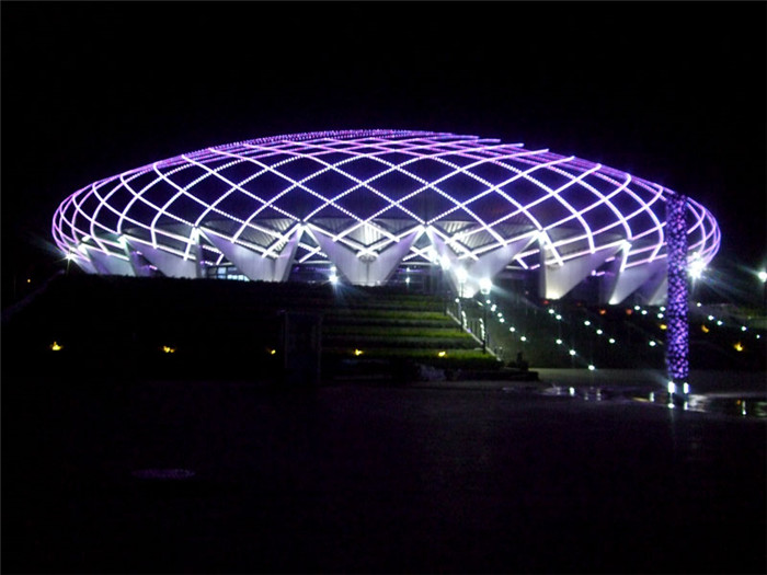 Laatste bedrijfscasus over Universiadestadion